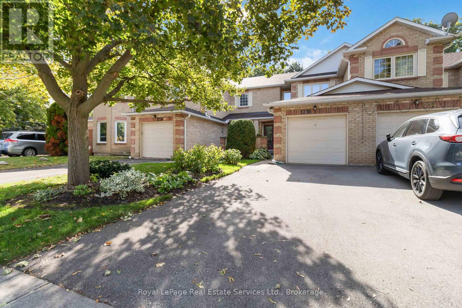 1236 Mccraney St E, Oakville, ON L6H 4S6