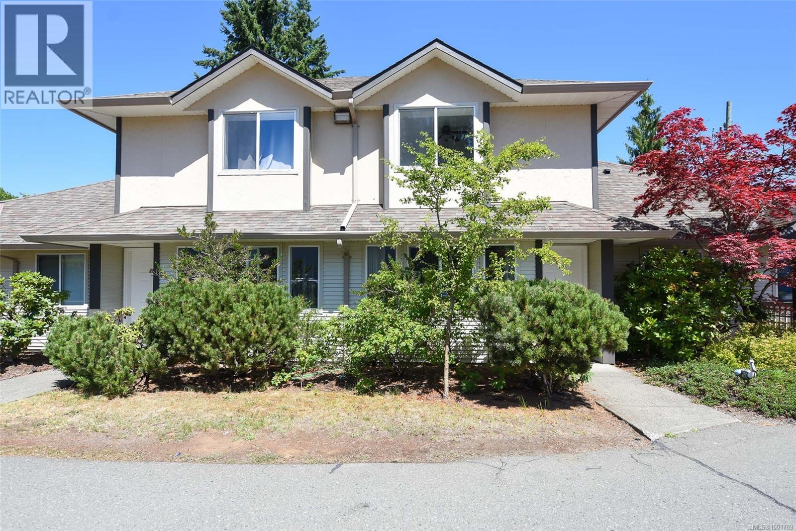851 5th St Unit 1b St, Courtenay, BC V9N 1K8