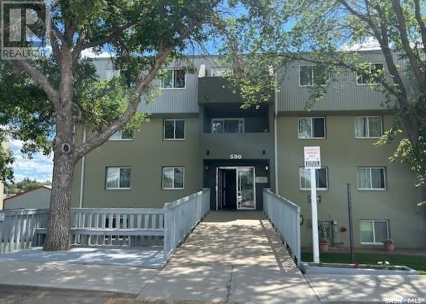 590 Laurier Street Unit 101, Moose Jaw, SK S6H 6X6