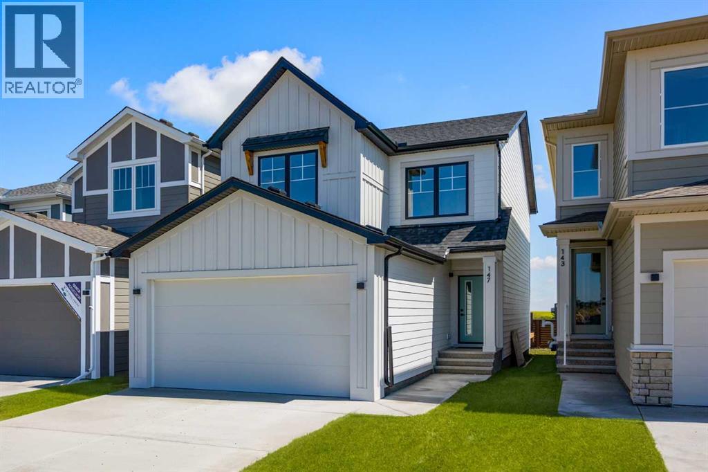147 Belvedere Cres SE, Calgary, AB T2A 7Y5