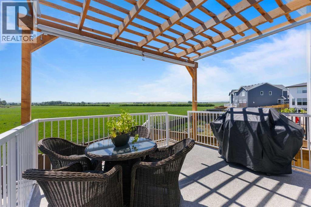 307 Monterey Pl SE, High River, AB T1V 0H6