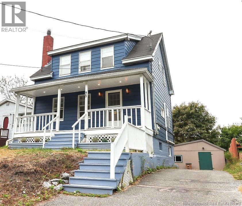 95 Hawthorne Ave, Saint John, NB E2K 3S7