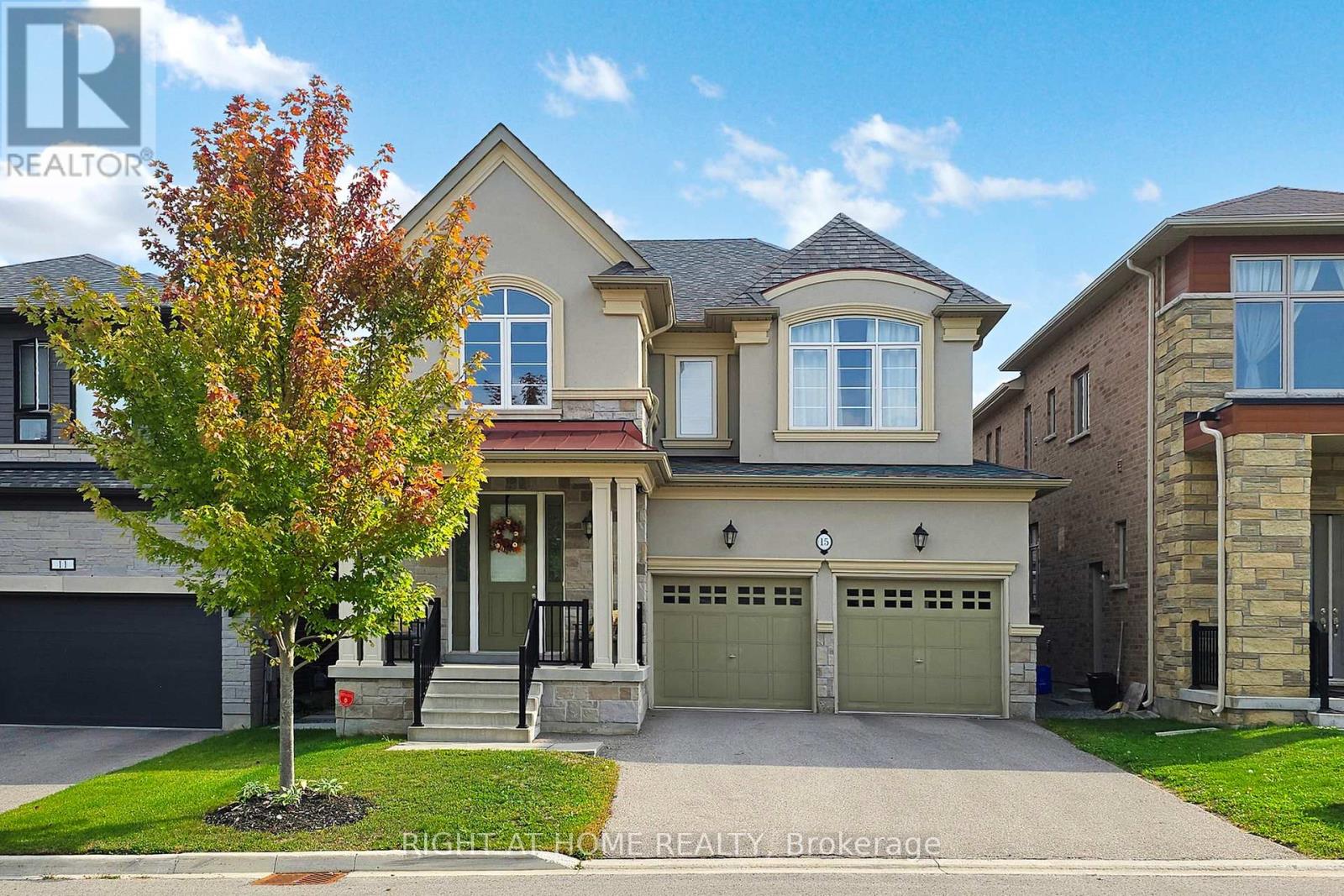 15 Forest Edge Cres, East Gwillimbury, ON L9N 1R8