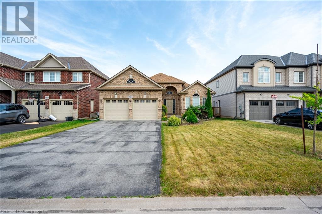 9424 Shoveller Dr, Niagara Falls, ON L2G 7T3