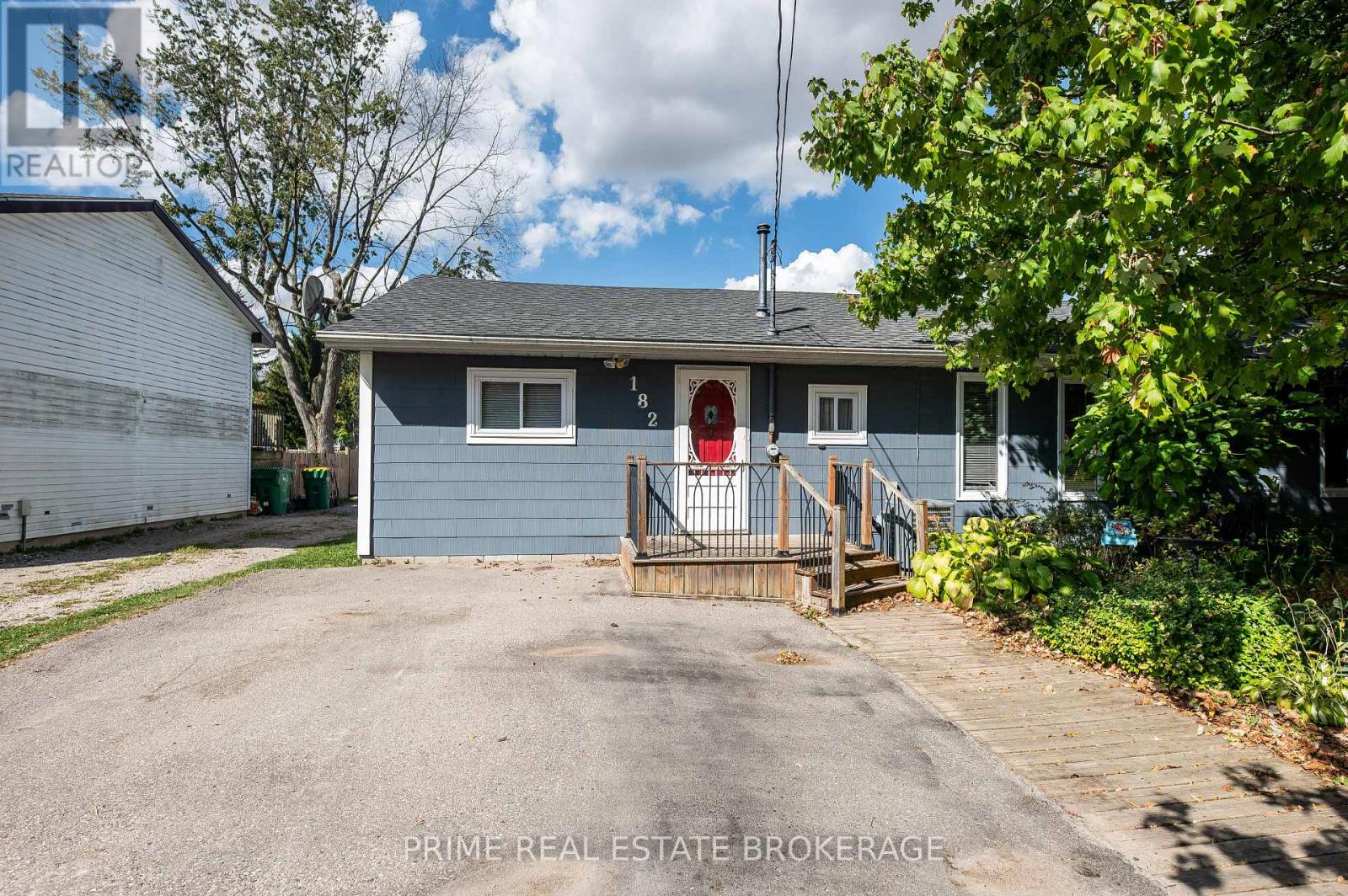 182 South St, Southwest Middlesex, ON N0L 1M0