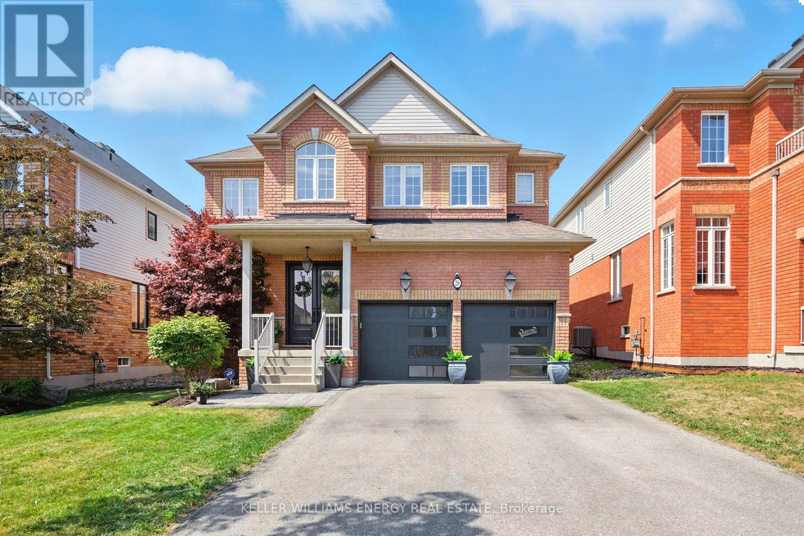 26 Kersey Cres, Clarington, ON L1E 3J9