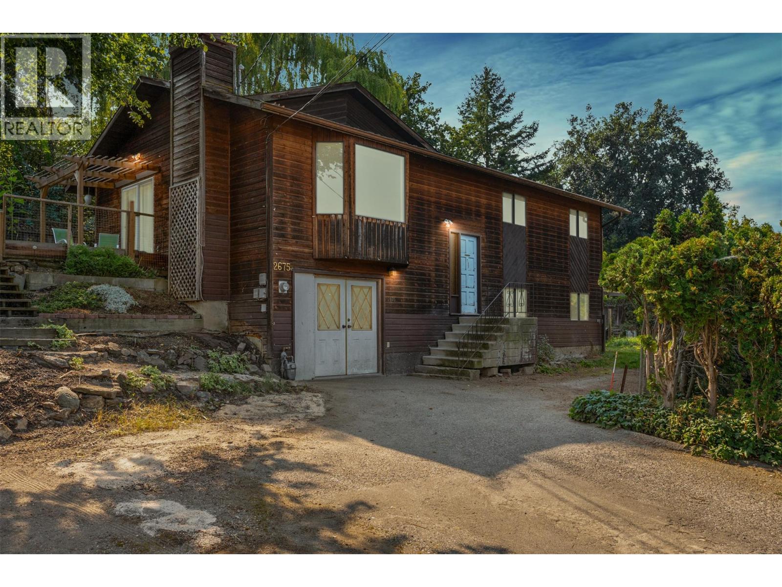 2675 Danallanko Dr, Armstrong, BC V4Y 0B5