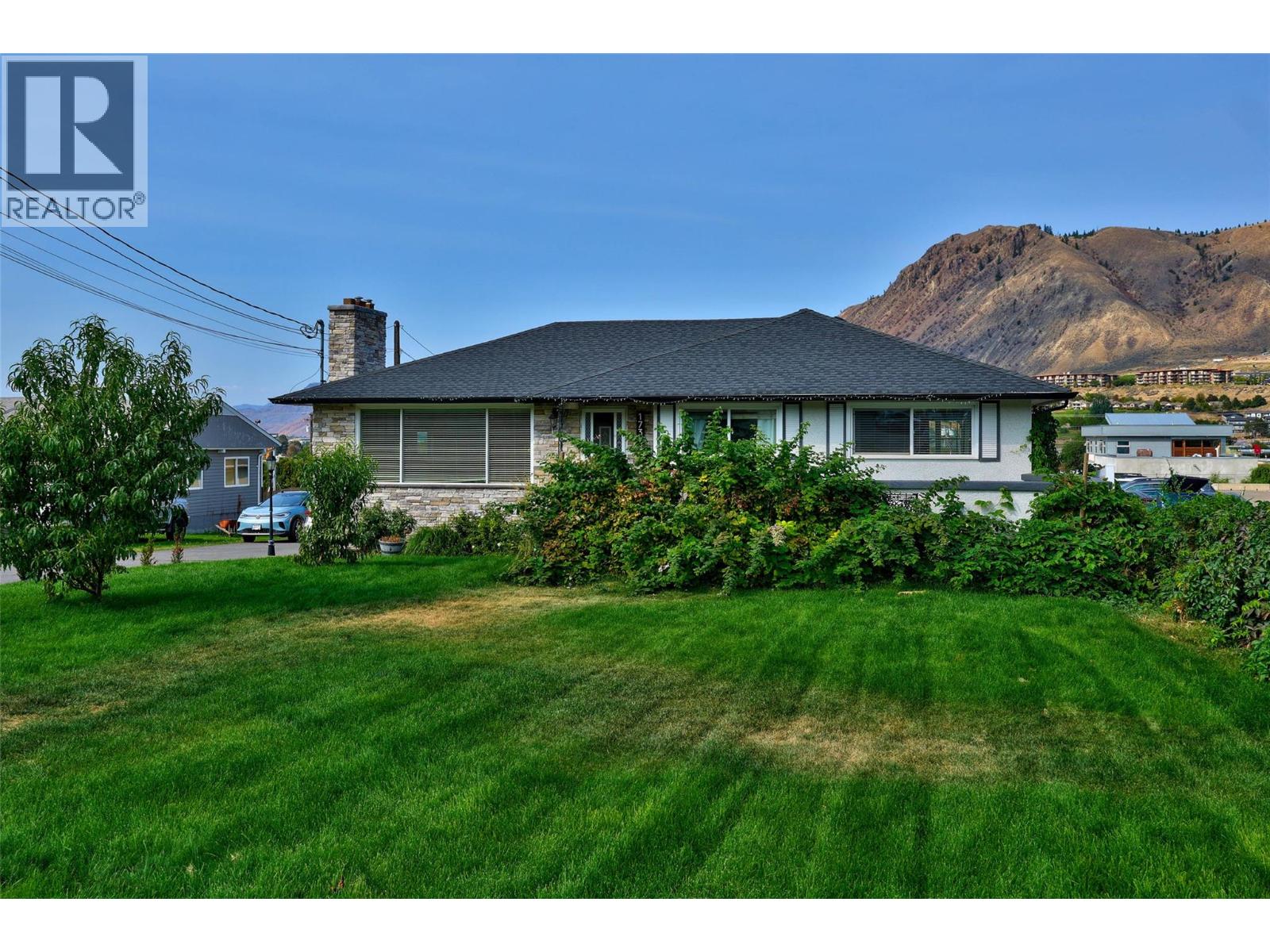1732 Valleyview Dr, Kamloops, BC V2C 4B8