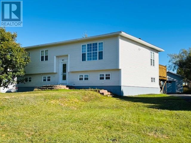 2 Seaview Cres, New-Wes-Valley, NL A0G 1B0
