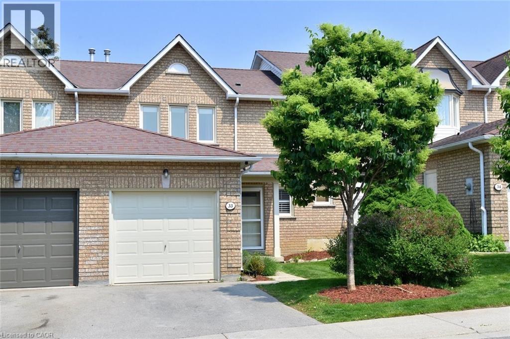 11 Pirie Drive Unit 33, Hamilton, ON L9H 6Z6