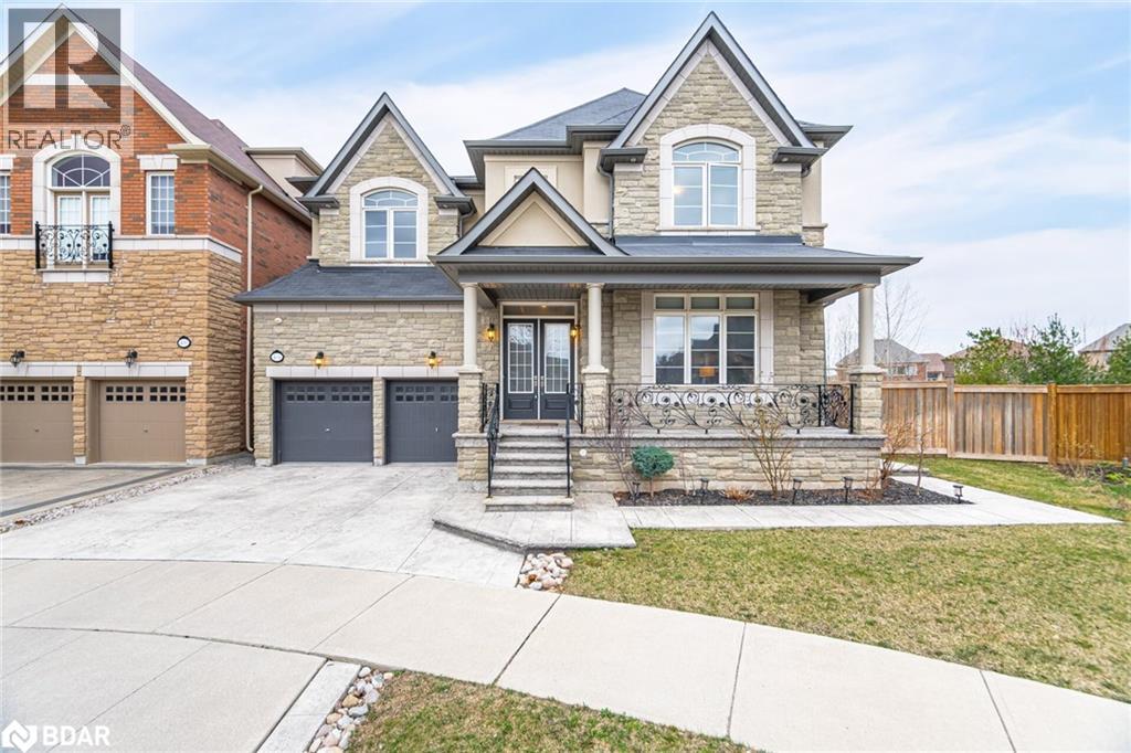 404 Ellen Davidson Dr, Oakville, ON L6M 0Y7