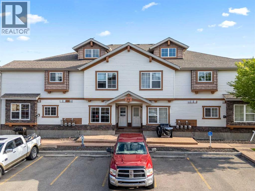31 Panatella Landing Nw Unit 102, Calgary, AB T3K 0K8