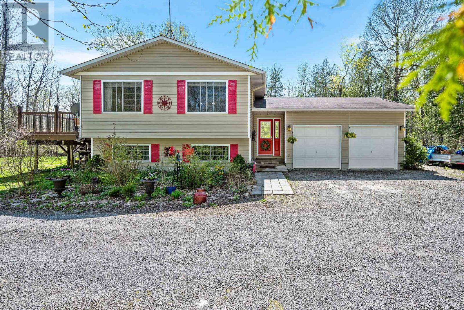 165 Cuckoos Nest Rd, Beckwith, ON K7A 4S7