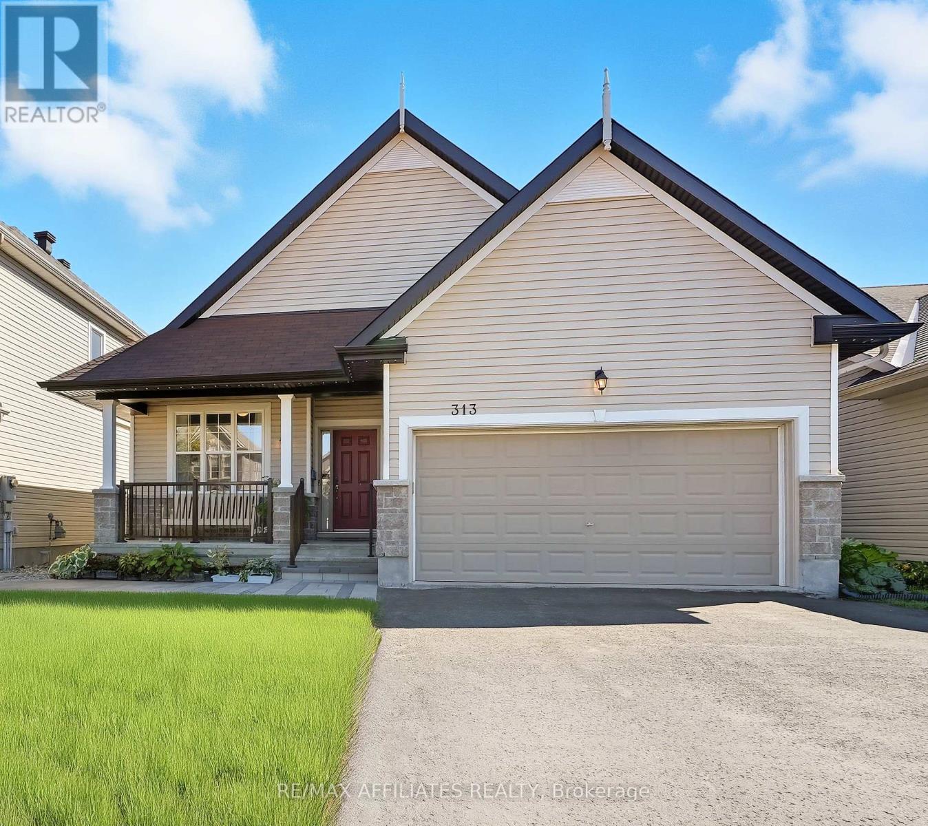 313 Bobolink Rdg N, Ottawa, ON K2V 0B1