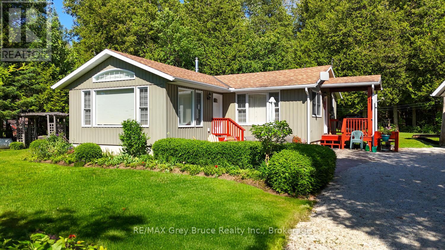 186 Hope Bay Rd, South Bruce Peninsula, ON N0H 2T0
