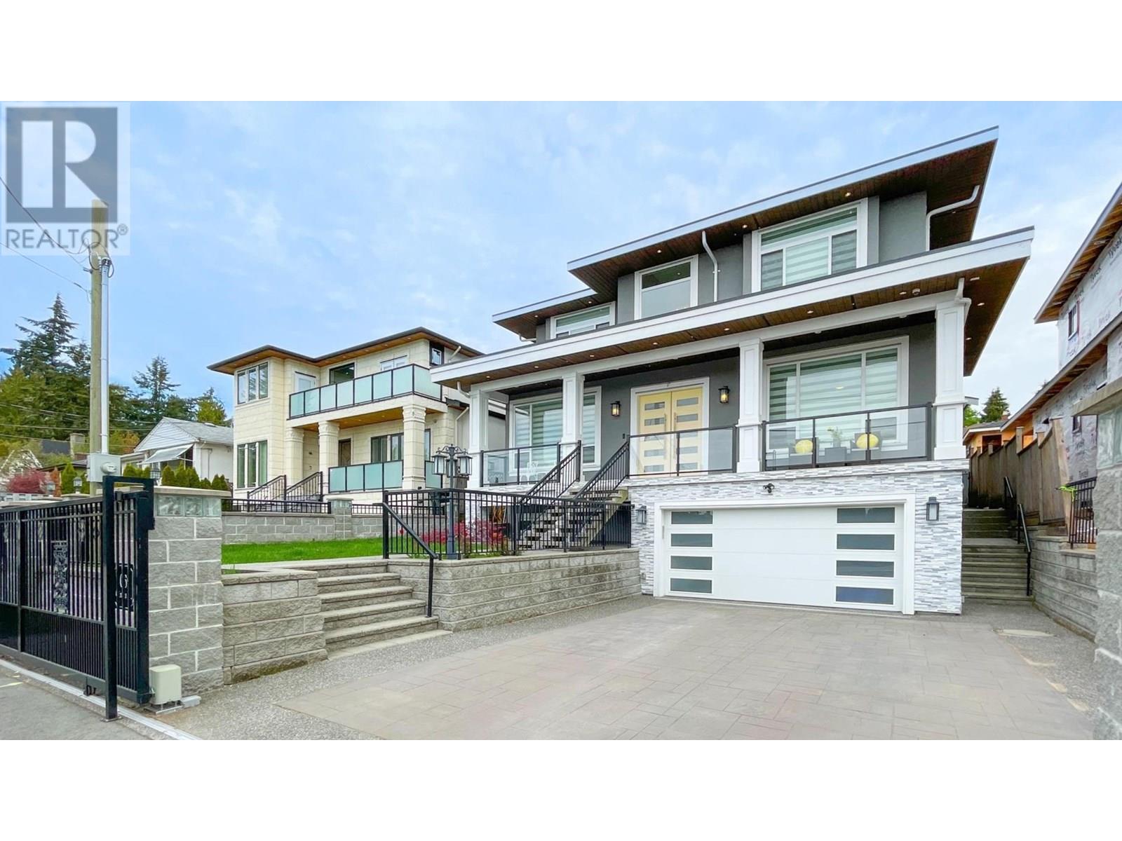 4069 Clinton St, Burnaby, BC V5J 2K4