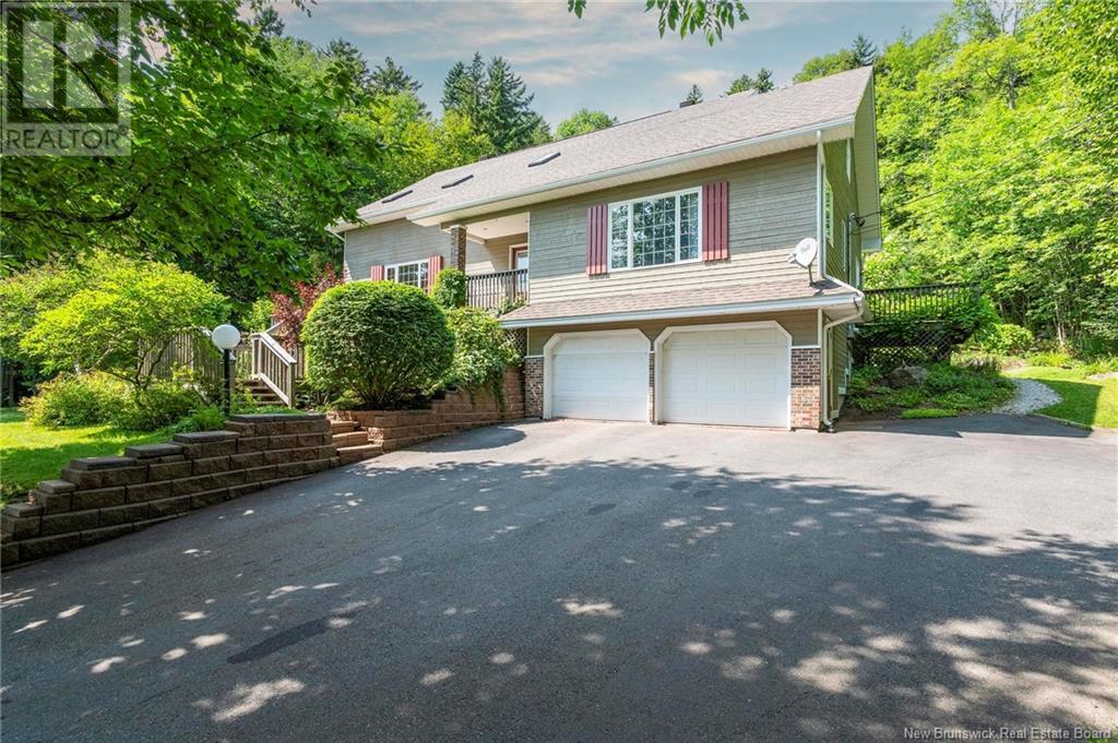 46 Pickwaucket Rd, Hampton, NB E5N 6H6
