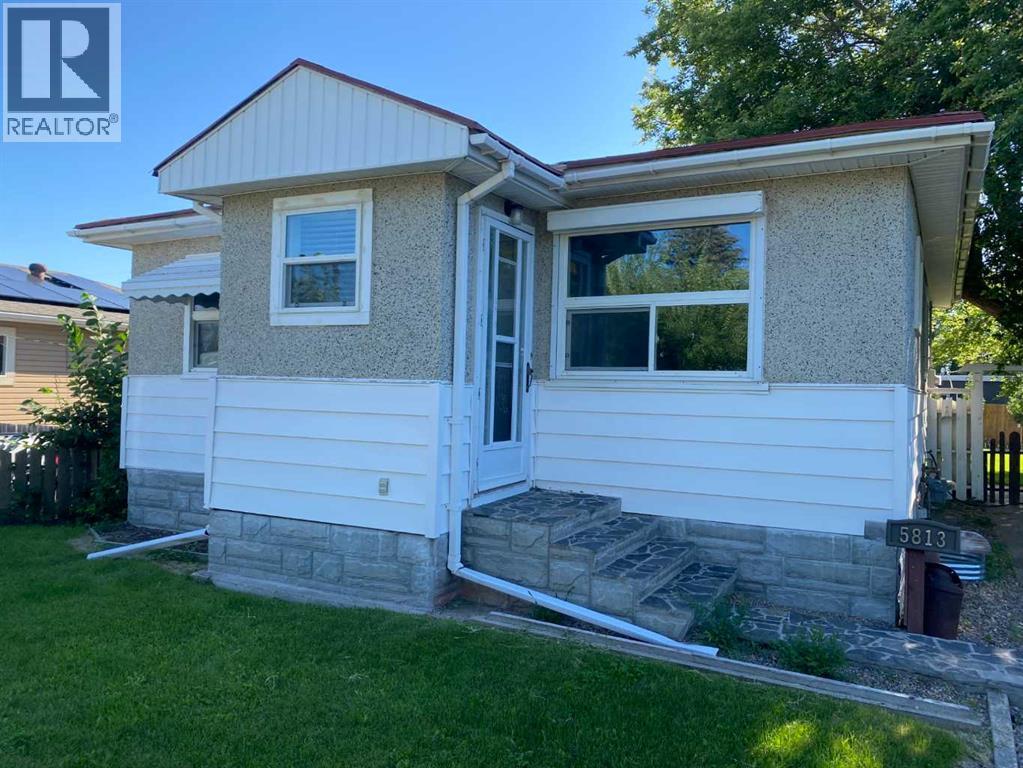 54 Street Unit 5813, Taber, AB T1G 1L9
