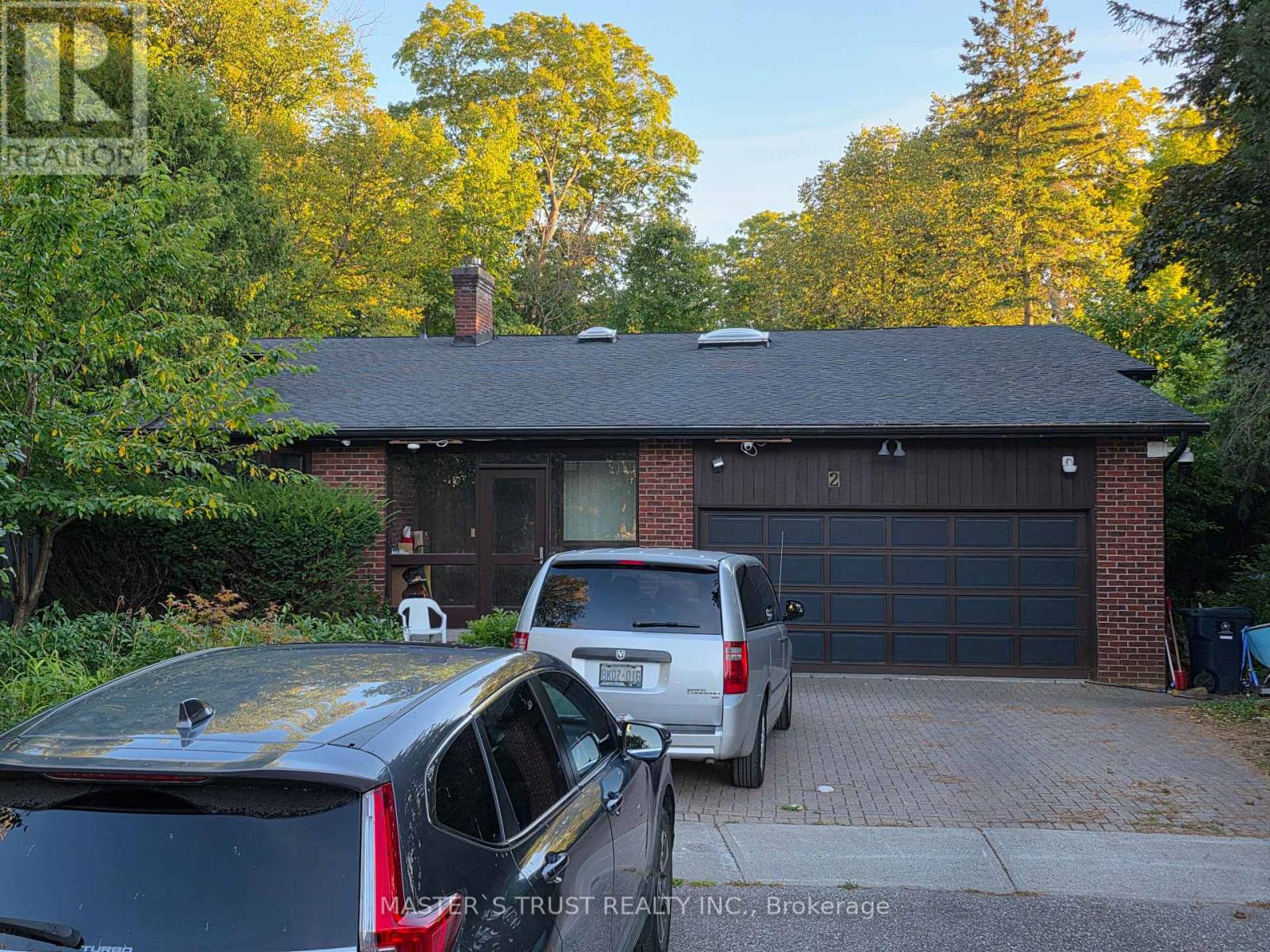 2 Craigmont Dr, Toronto, ON M2H 1C5