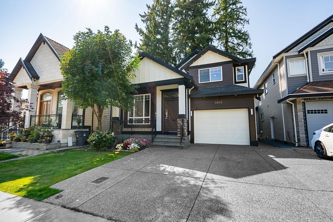 125 Street Unit 5909, Surrey, BC V3X 1X2