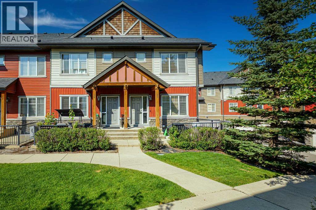 73 Skyview Springs Cir NE, Calgary, AB T3N 0E6