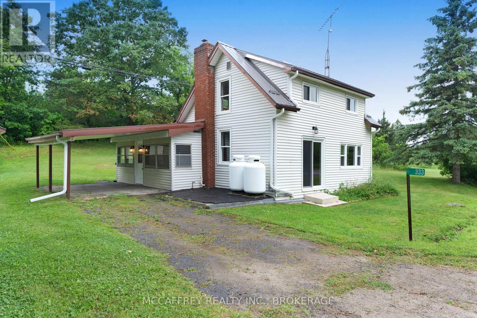 333 Burridge Rd, South Frontenac, ON K0H 1T0