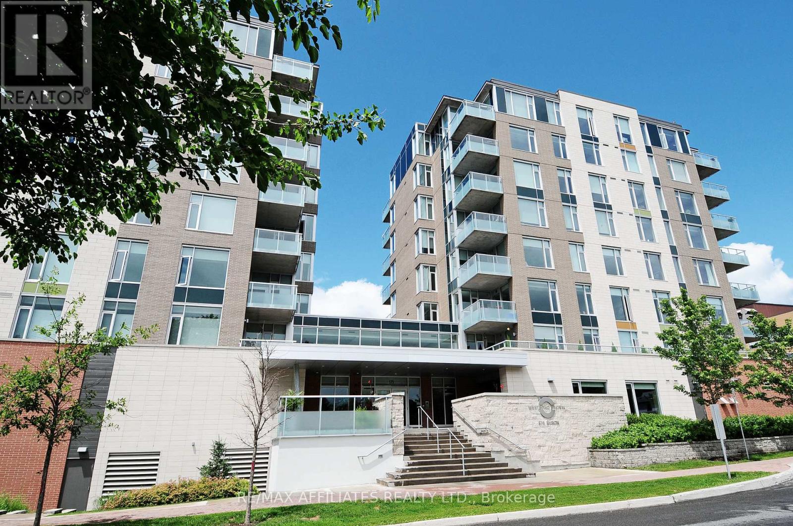 407 575 Byron Ave, Ottawa, ON K2A 1R7