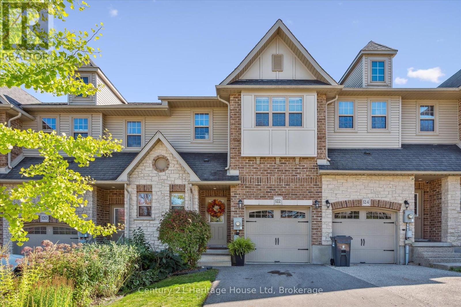 122 Creighton Ave, Guelph Grange Road, ON N1E 0H8