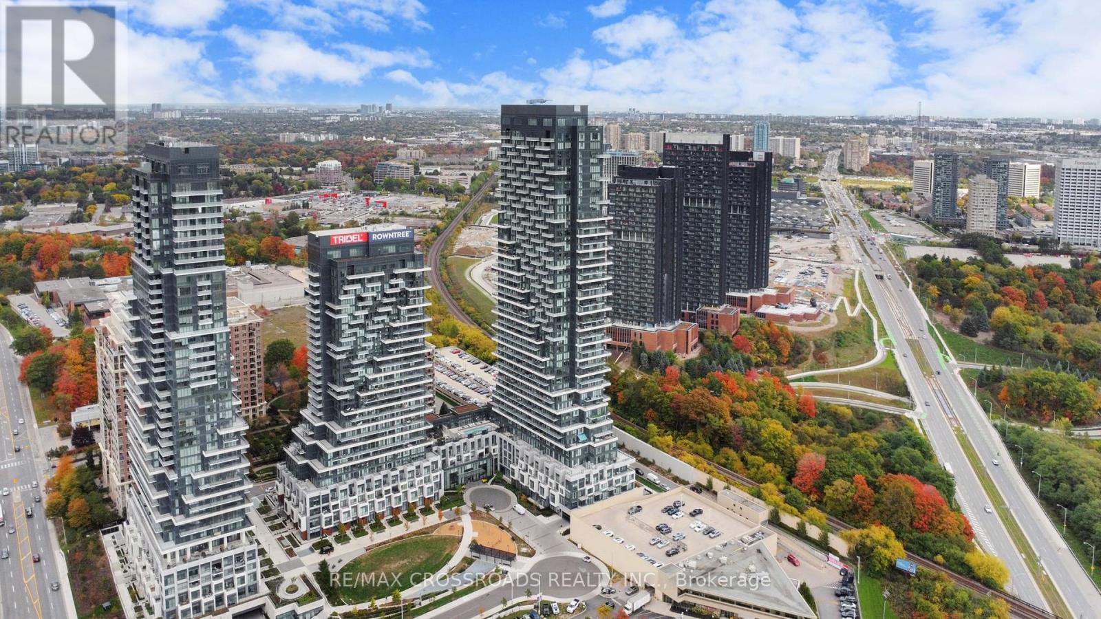 4210 30 Inn On The Park Dr, Toronto, ON M3C 0P7