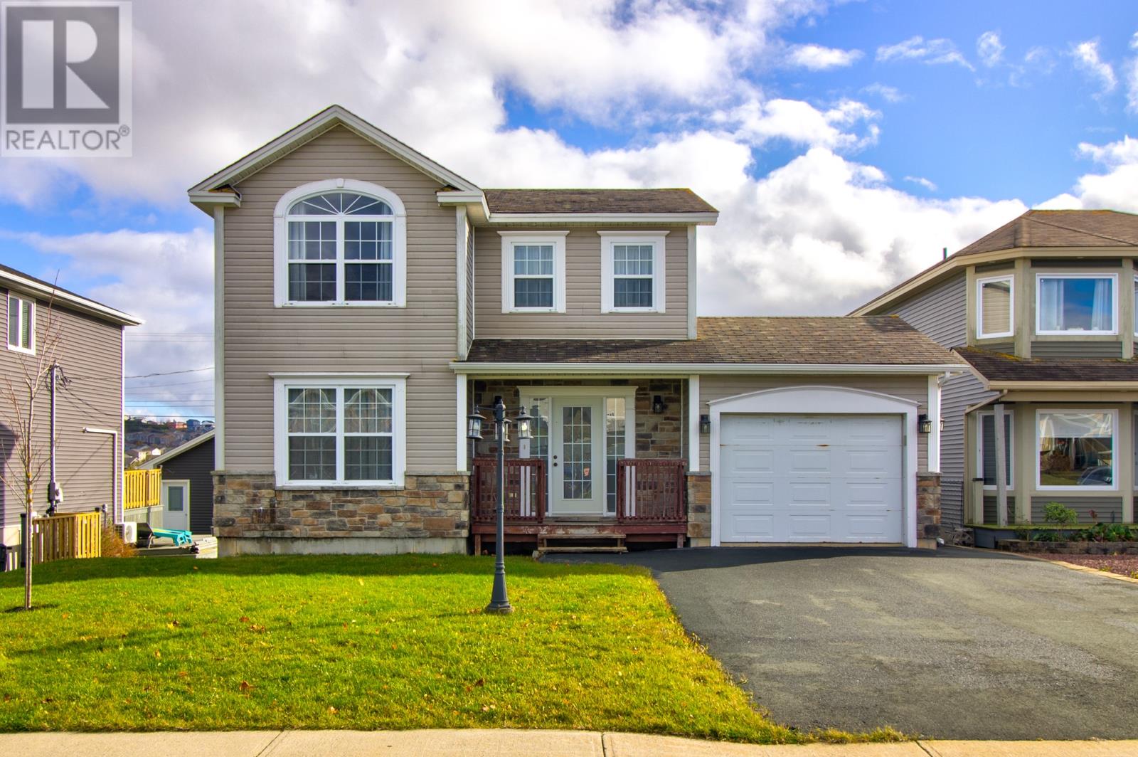 44 Lanark Dr, Paradise, NL A1L 3Y5