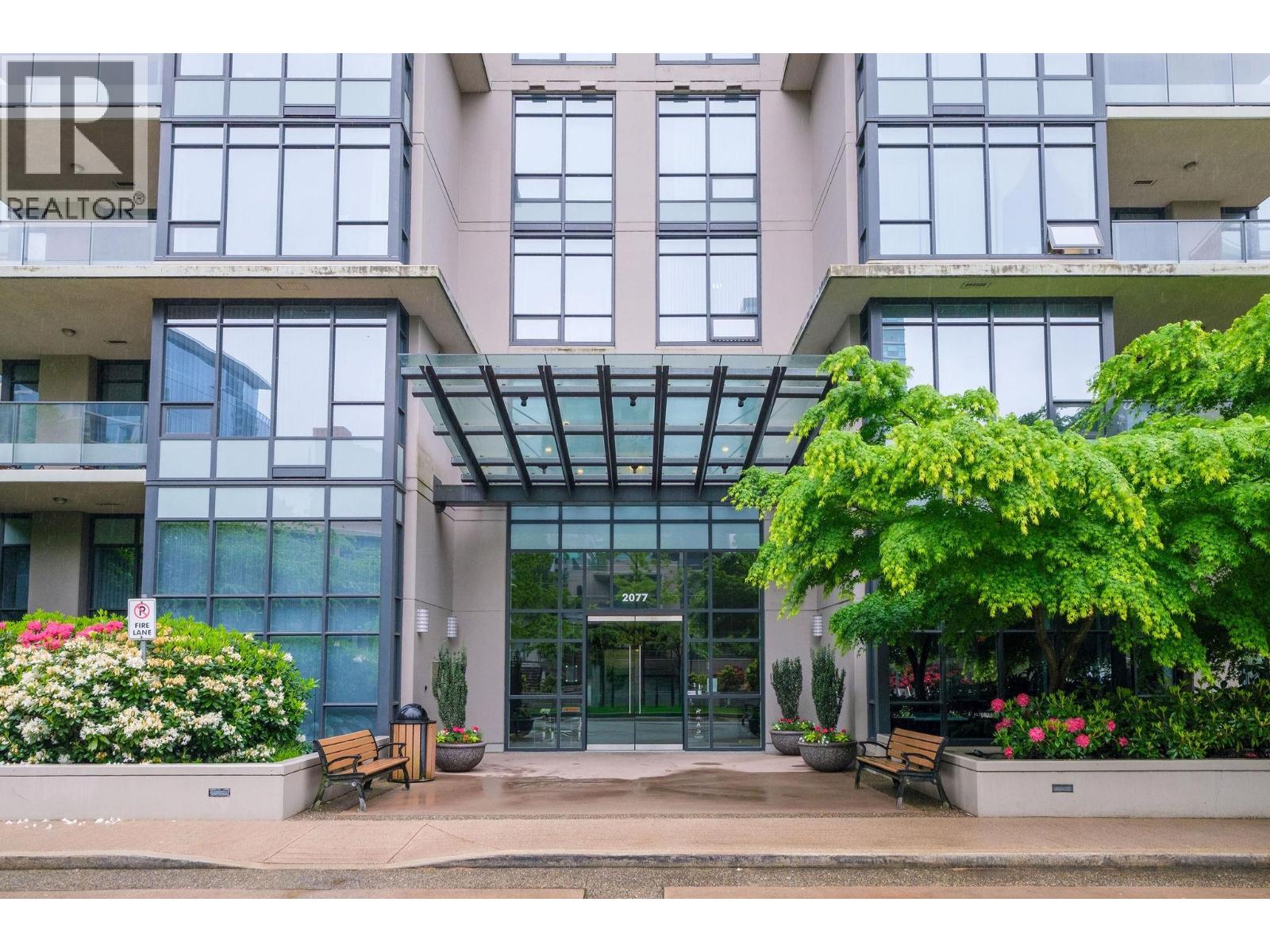 2077 Rosser Avenue Unit 207, Burnaby, BC V5C 0G6