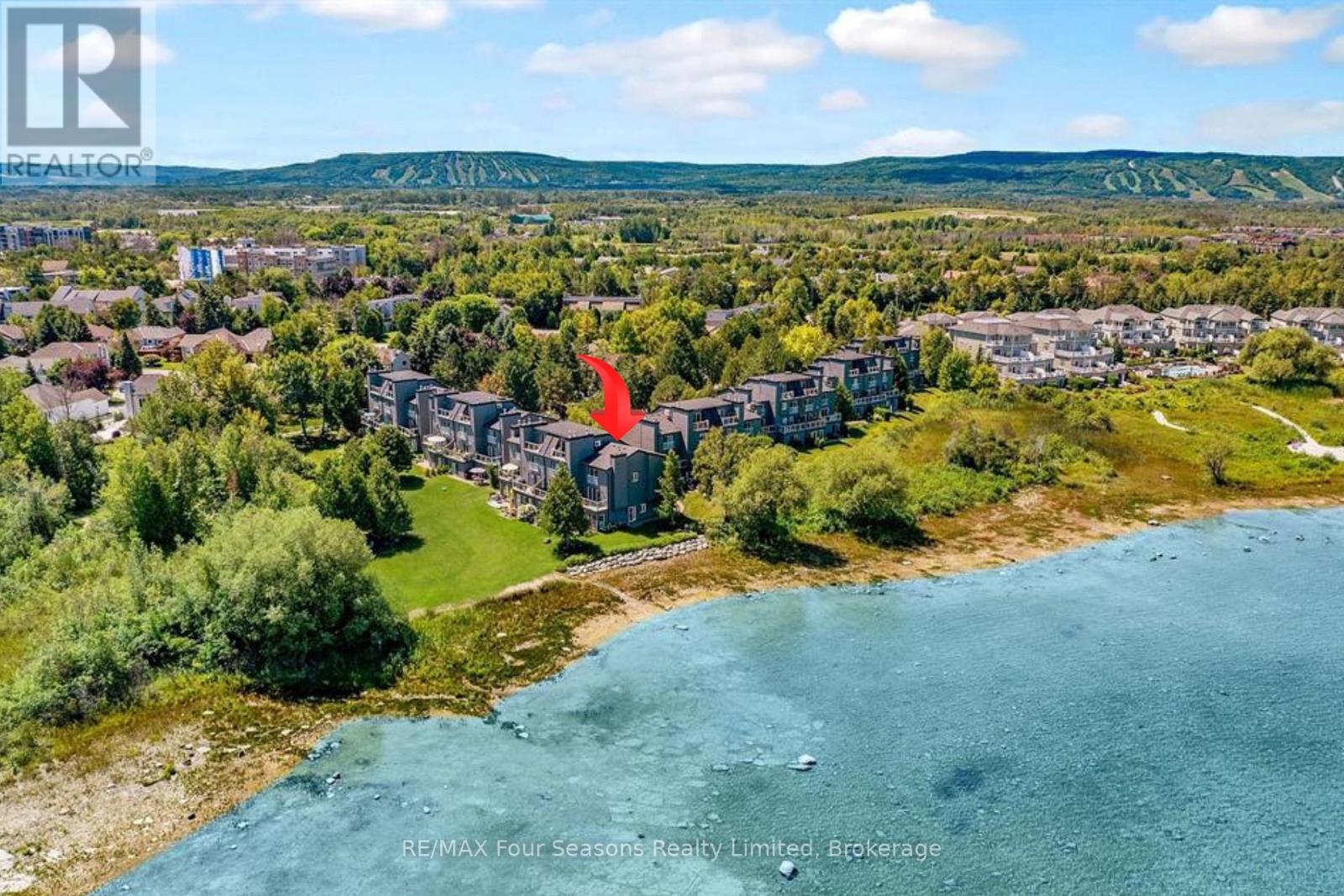 17 44 Trott Blvd, Collingwood, ON L9Y 5B7