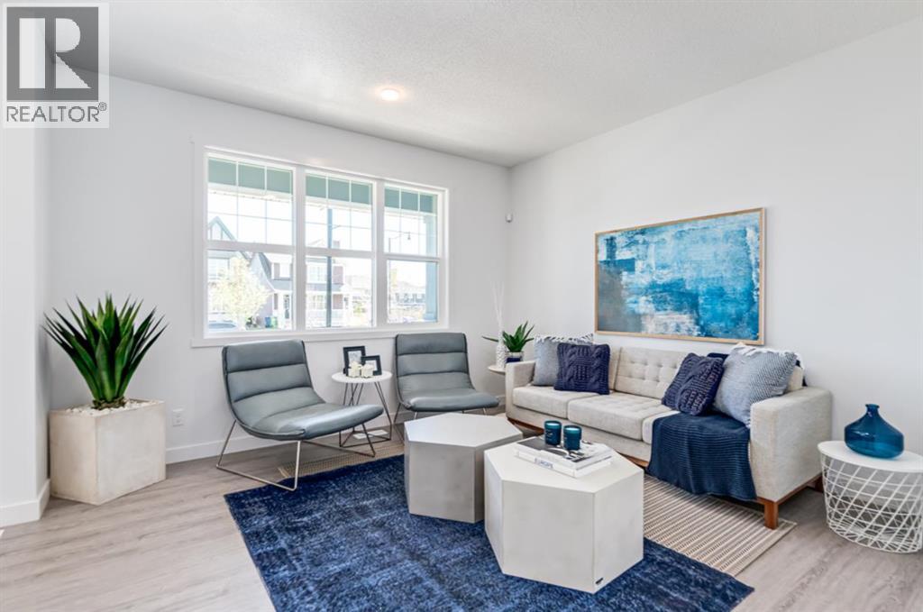 33 Lewisburg Close NE, Calgary, AB T3P 2N4