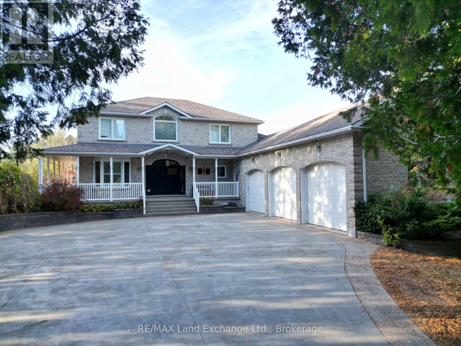 19 Stoney Island Cres, Kincardine, ON N2Z 2X6