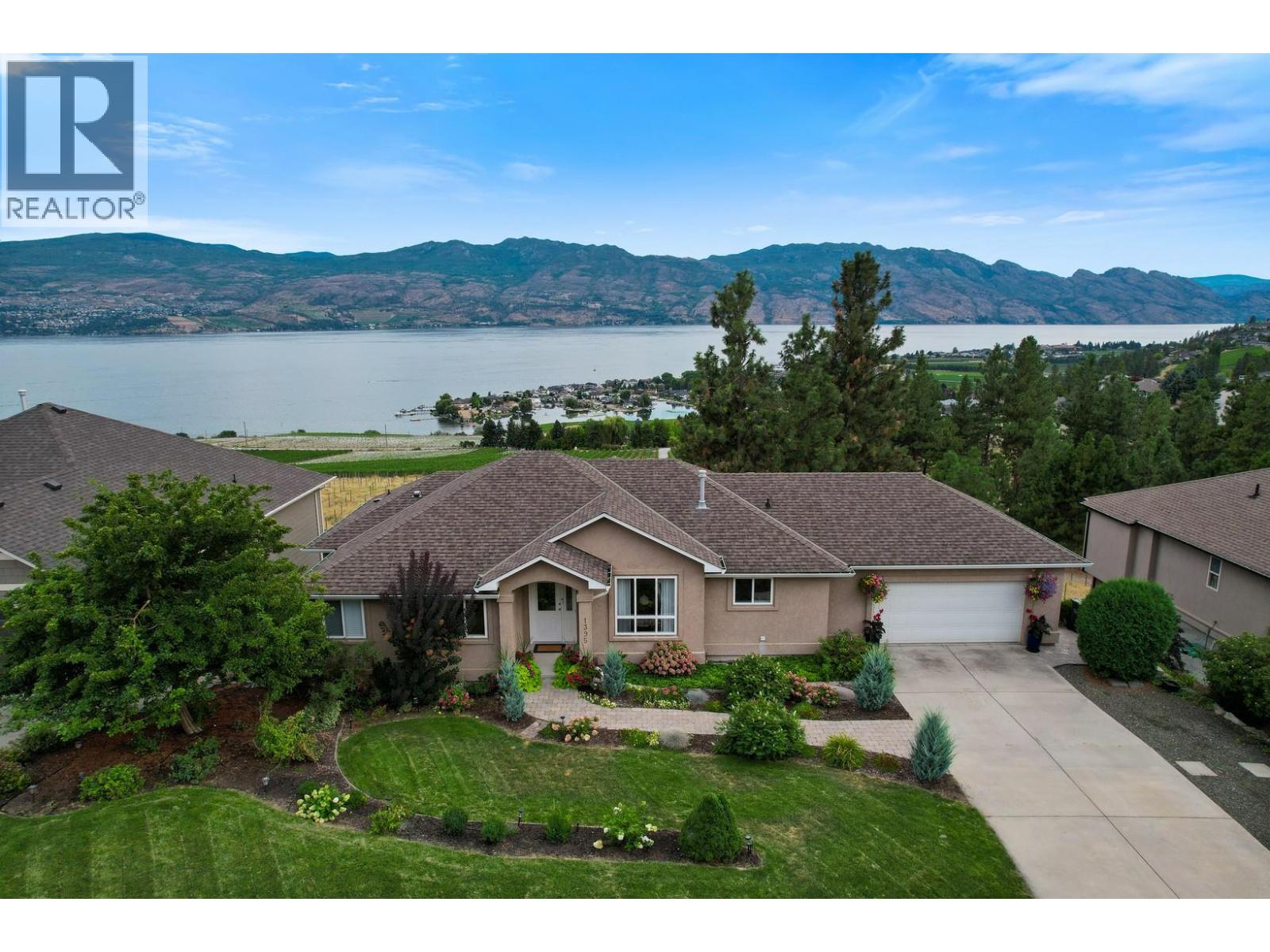1395 Gregory Rd, West Kelowna, BC V1Z 3P2