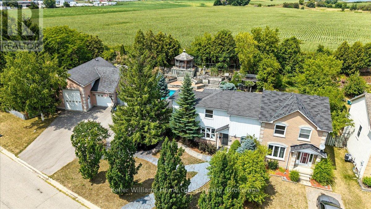 212 Inglis St, North Dumfries, ON N0B 1E0