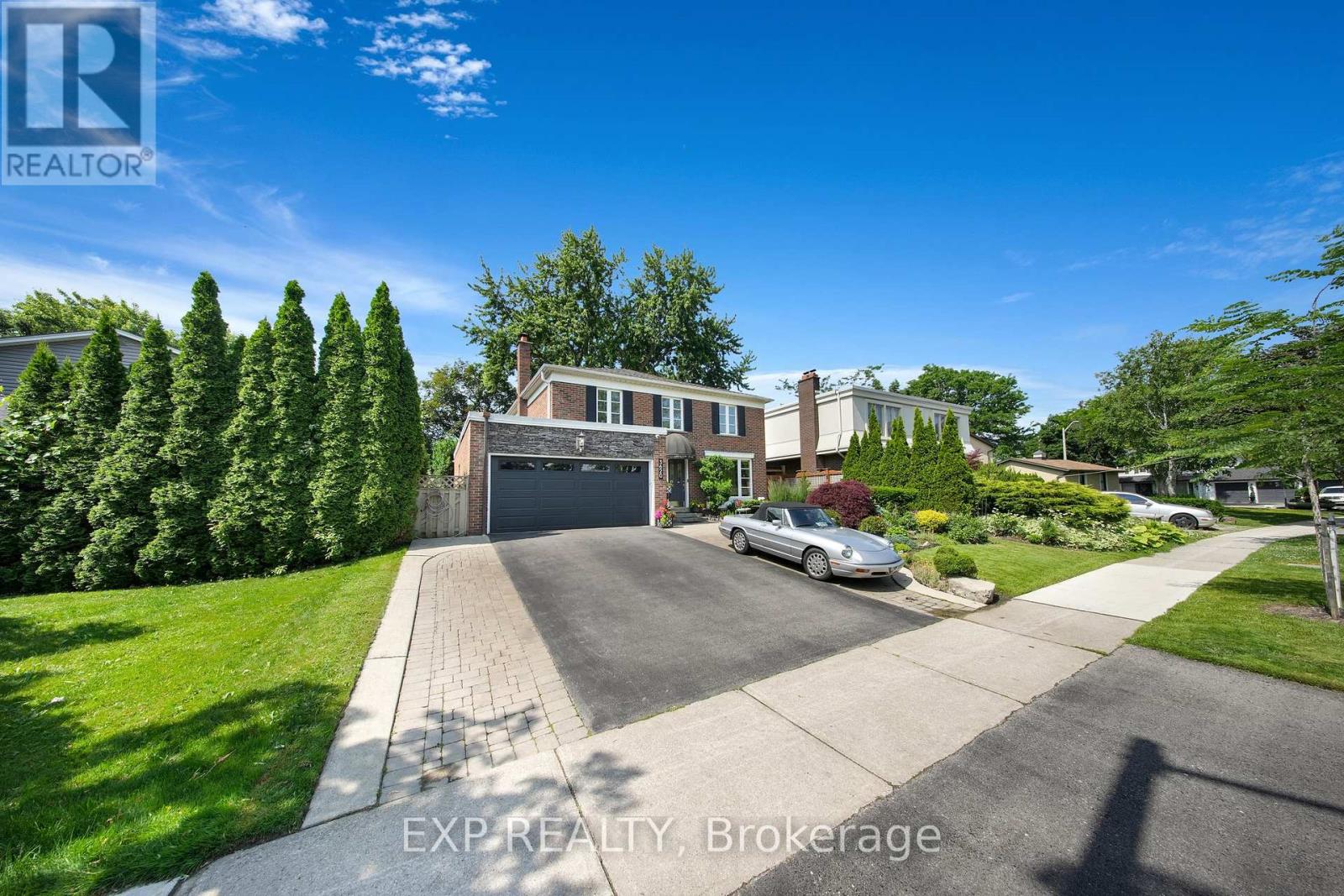3620 Ponytrail Dr, Mississauga, ON L4X 1W4