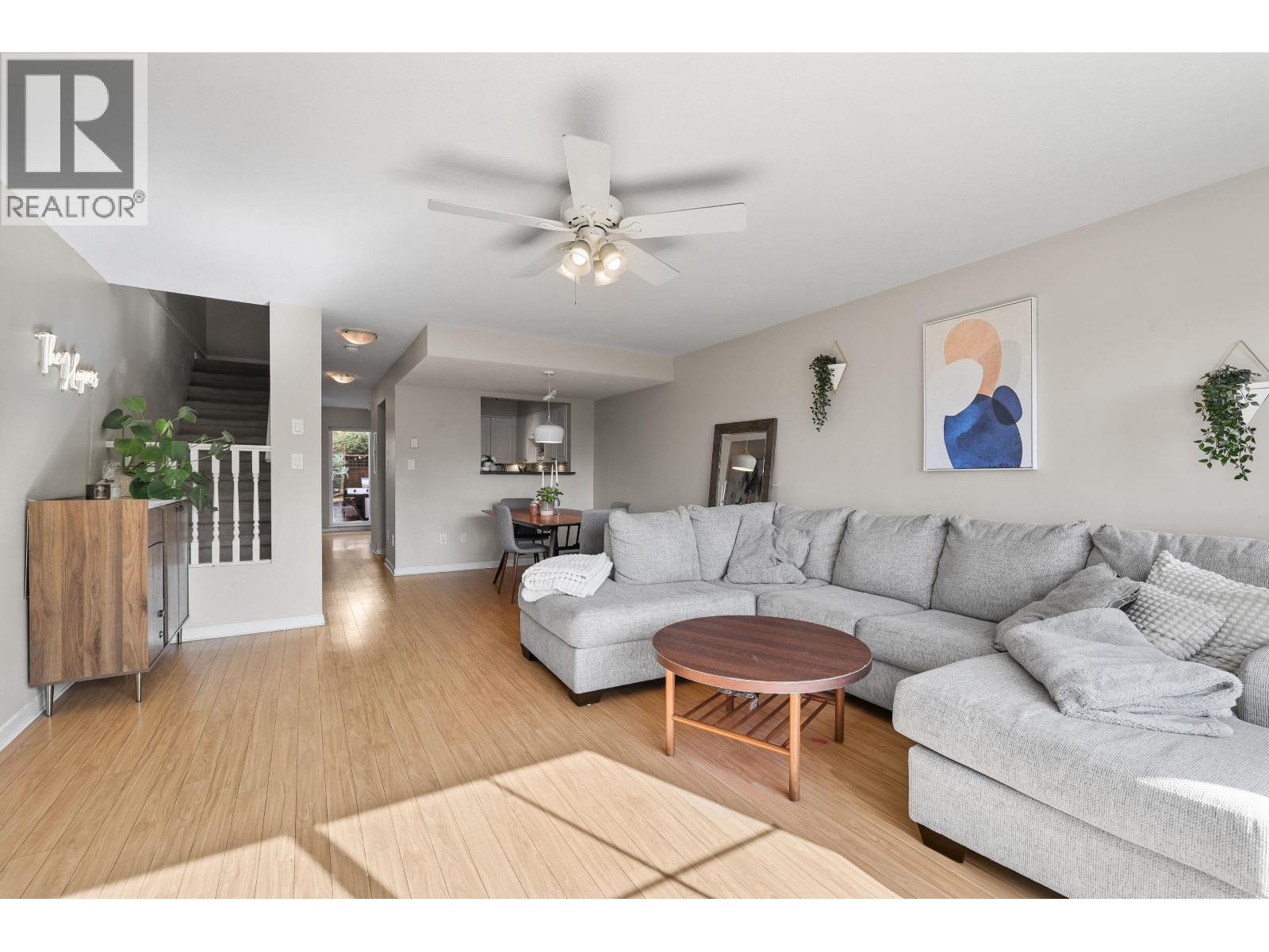 1383 Brunette Avenue Unit 10, Coquitlam, BC V3K 1G6