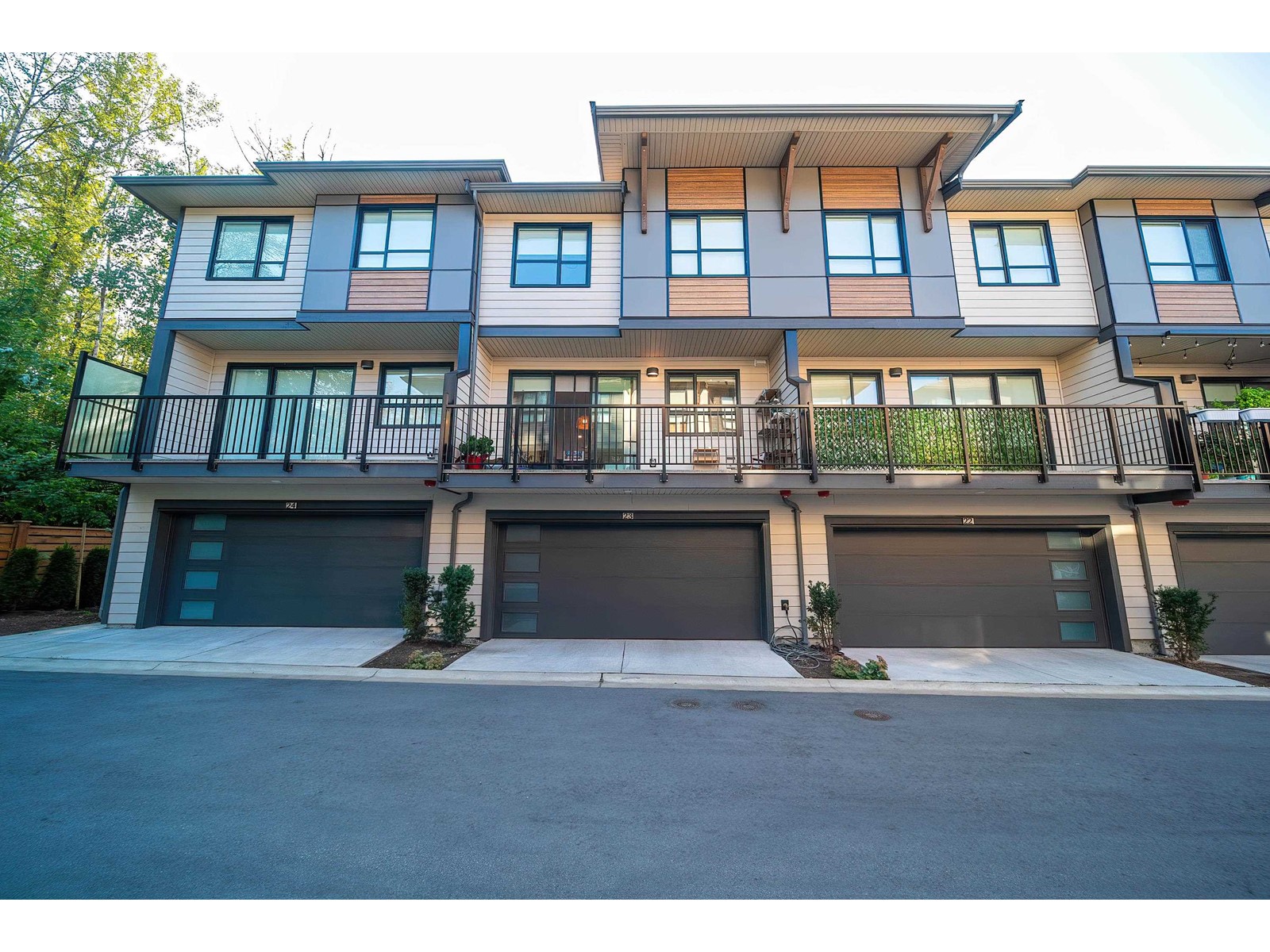 19918 75a Avenue Unit 23, Langley, BC V2Y 3L1