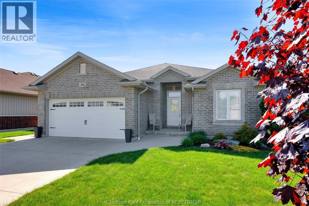 30 Lanz Blvd, Chatham-Kent, ON N0P 1A0