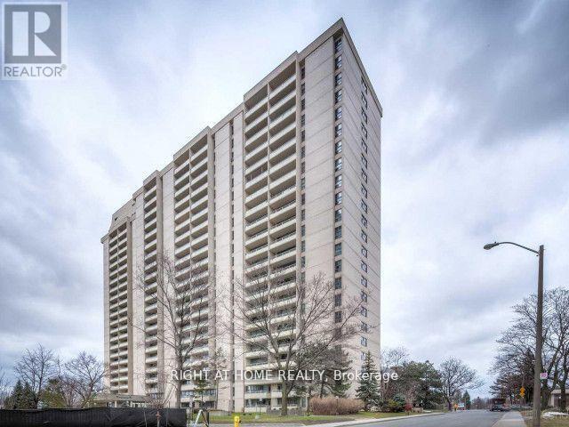 1812 360 Ridelle Ave, Toronto, ON M6B 1K1