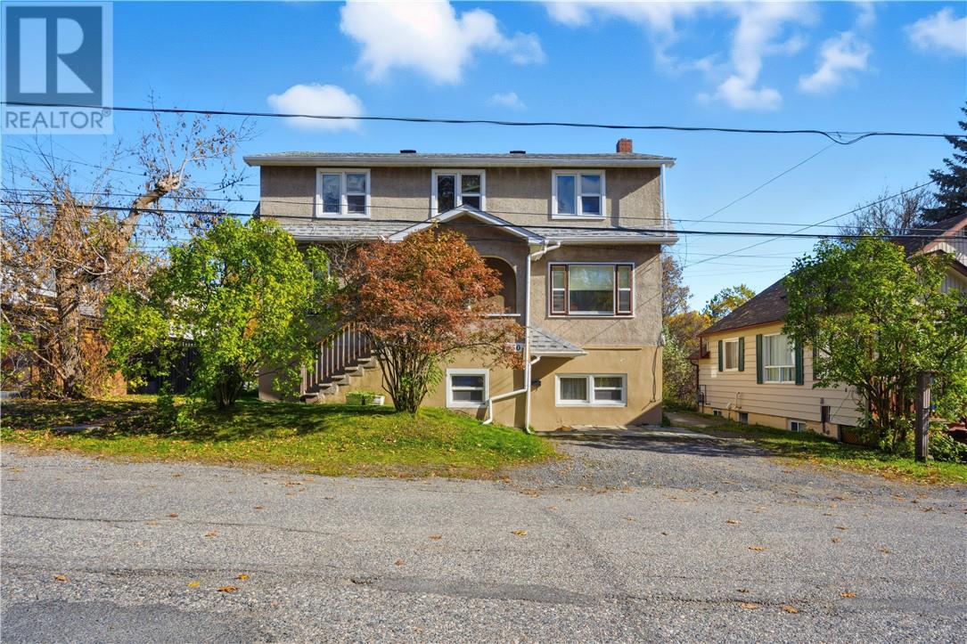 648-650 Lilac St, Sudbury, ON P3E 4E1