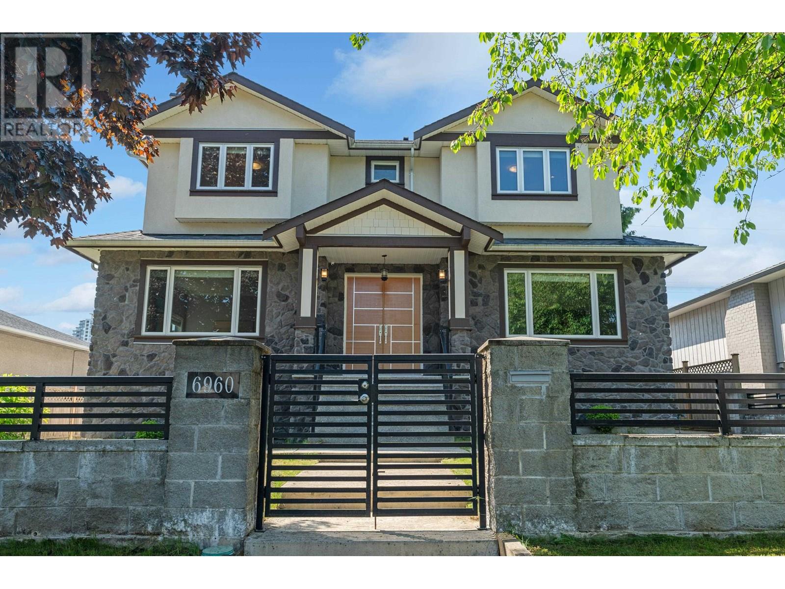 6960 Bryant Ct, Burnaby, BC V5E 1S9