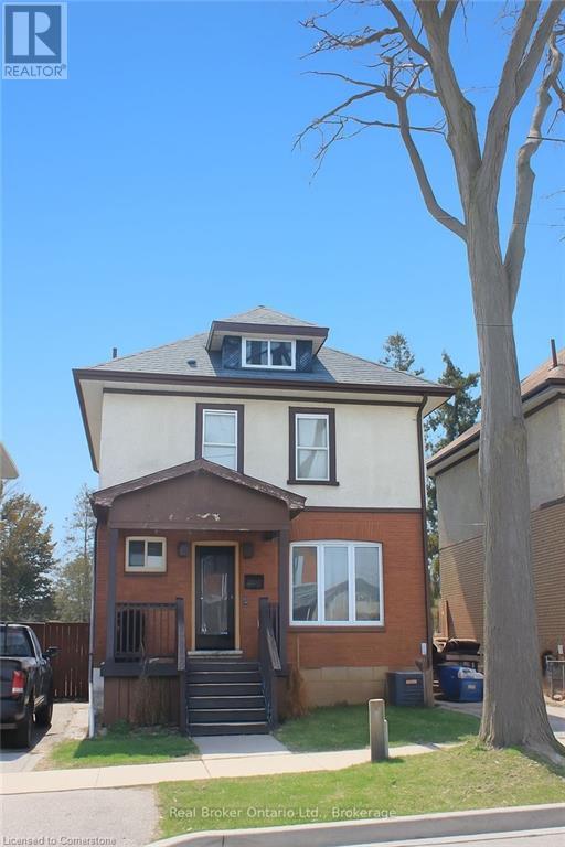 109 Arthur St, Brantford, ON N3S 3J3