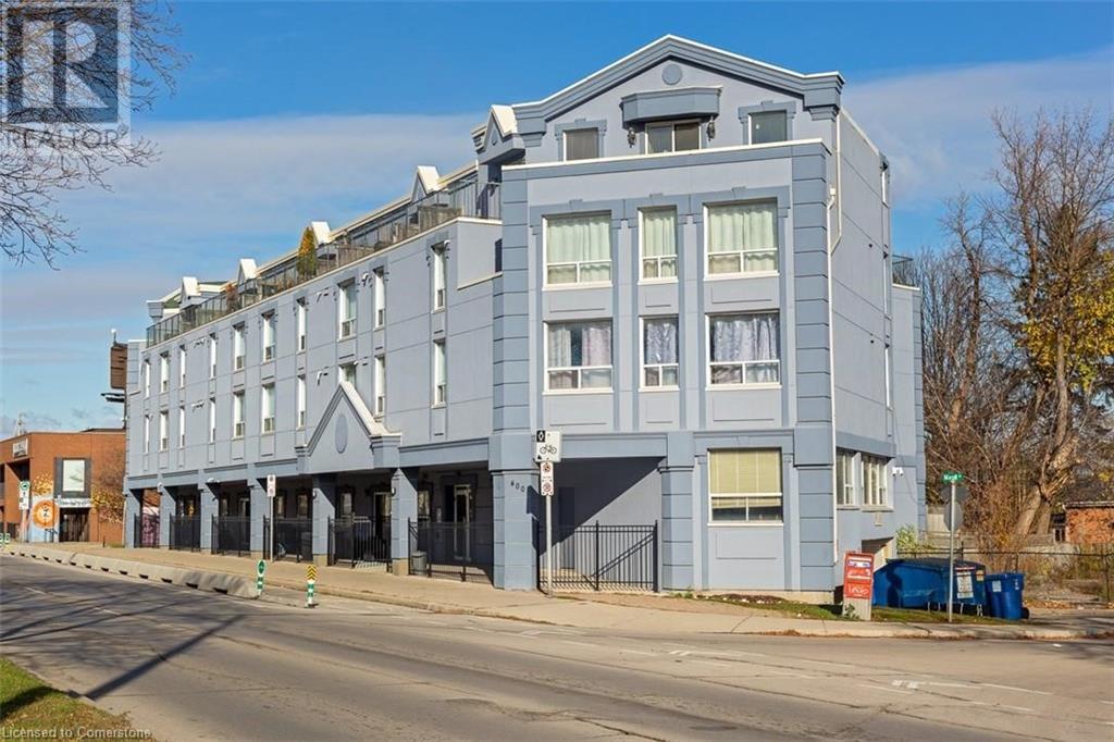 400 York Boulevard Unit 302, Hamilton, ON L8R 3M5