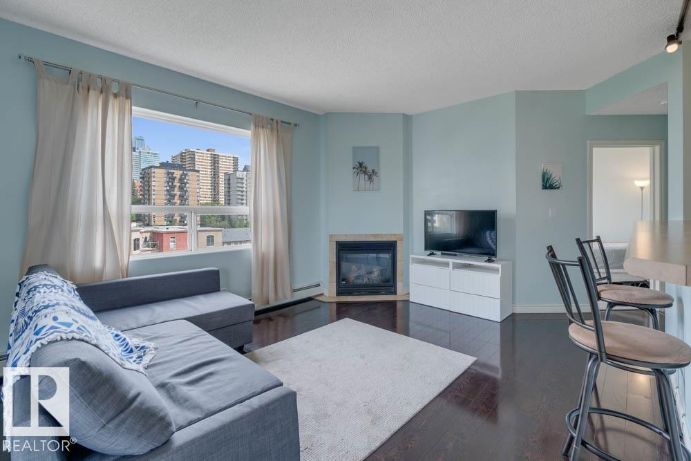 9707 105 Street Northwest #802, Edmonton, AB T5K 2Y4