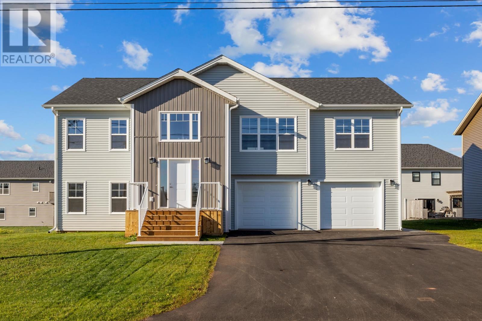 33 Bridget Dr, Charlottetown, PE C1E 0G5