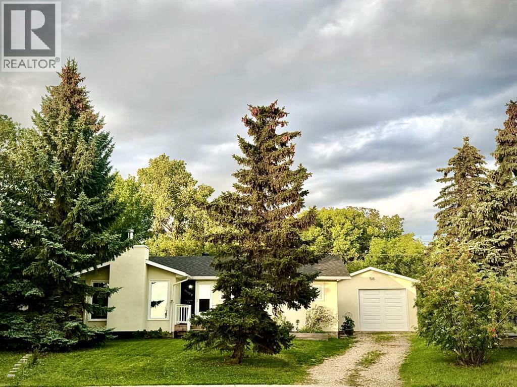 97 Street Unit 11409, Grande Prairie, AB T8V 4K9