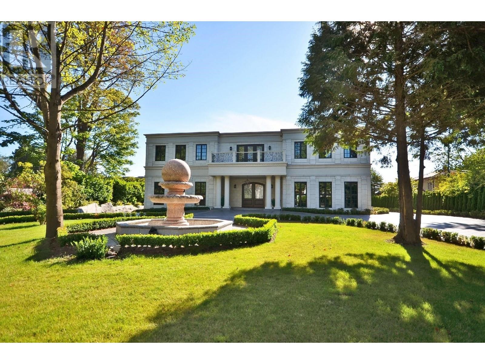 1838 SW Marine Dr, Vancouver, BC V6P 6B2