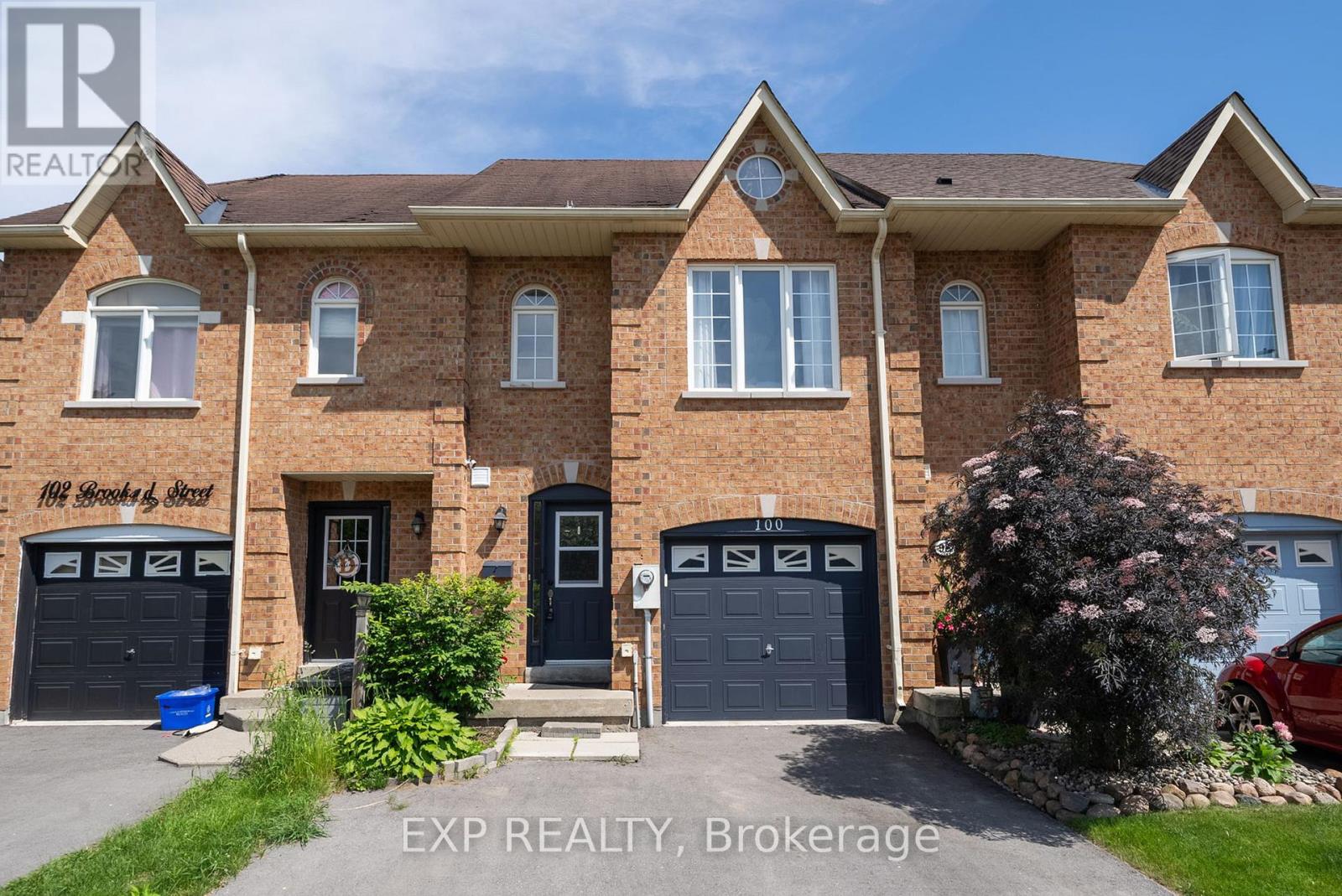 100 Brookside St, Cavan-Monaghan, ON L0A 1G0